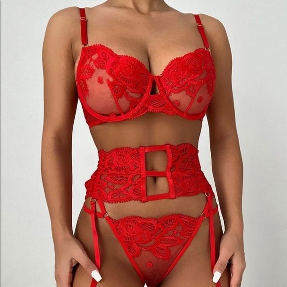 ❤️ NEW embroidery mesh underwire garter lingerie set - Picture 2 of 5